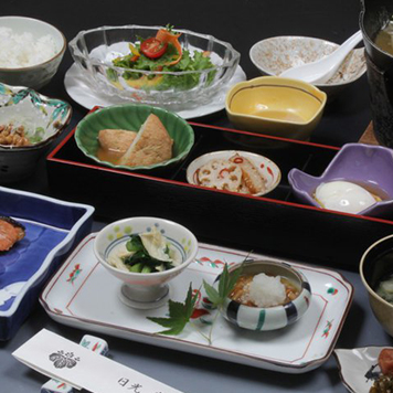 Breakfast (Japanese style breakfast)